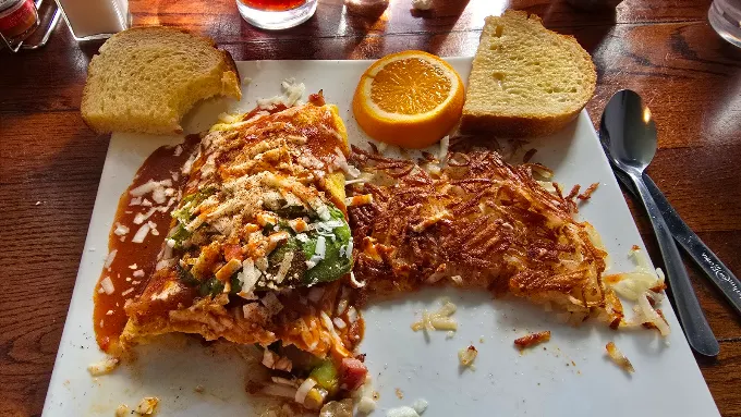 Ranchero omelette with hash browns and toast at Harley's